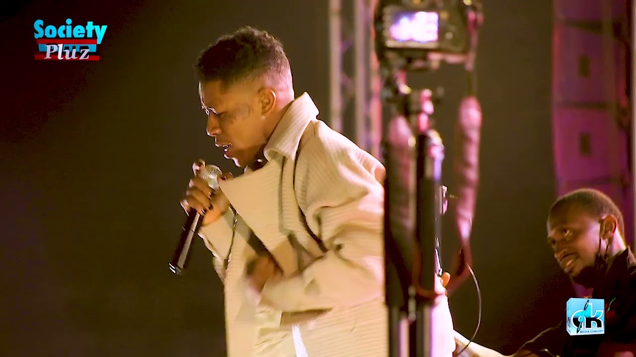 SMALL DOCTOR SHUTS DOWN AGEGE STADIUM WITH ELECTRIFYING PERFORMANCE AT OMO BETTER CONCERT IN LAGOS