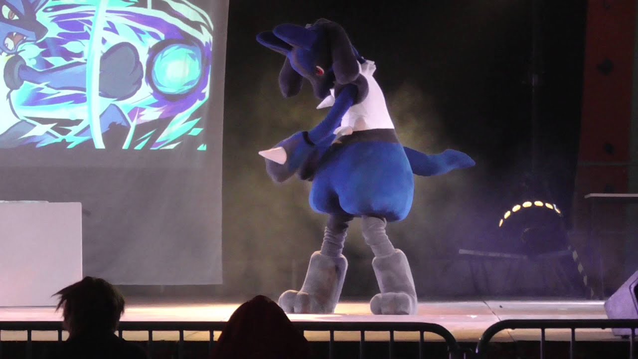 Présentation Lucario pokémon costume JapaNantes 2016