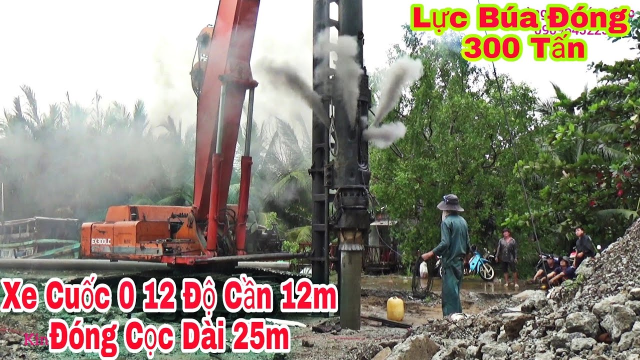 Đóng cọc dài 25m,bằng xe cuốc HITACHI 012, độ cần dài 12m