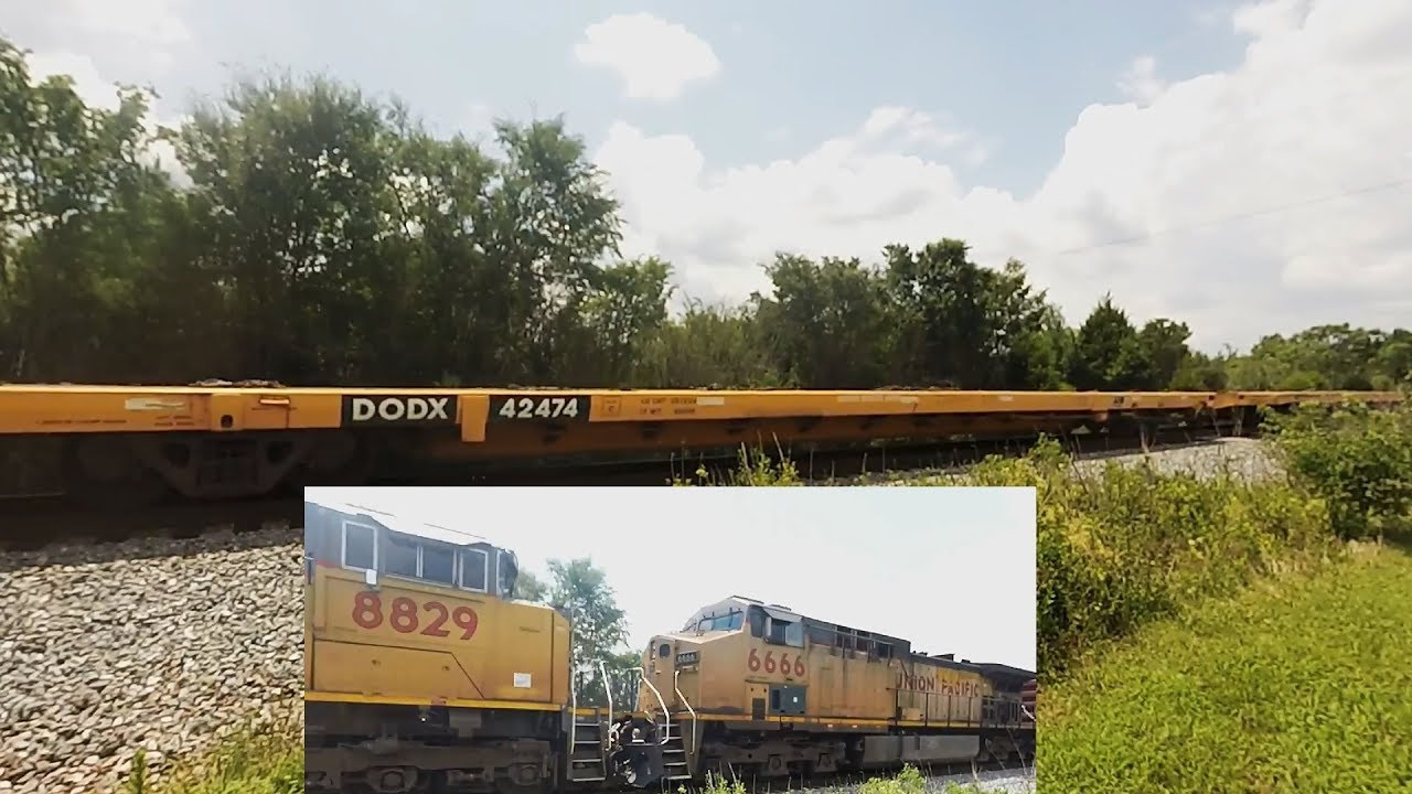U.S. Army Military Flat Cars - NS 056 with UP 7273, 8829, 6666