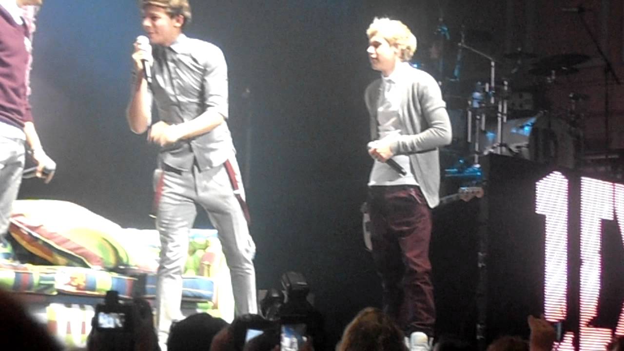 One Direction - Answering Twitter Questions - Newcastle City Hall