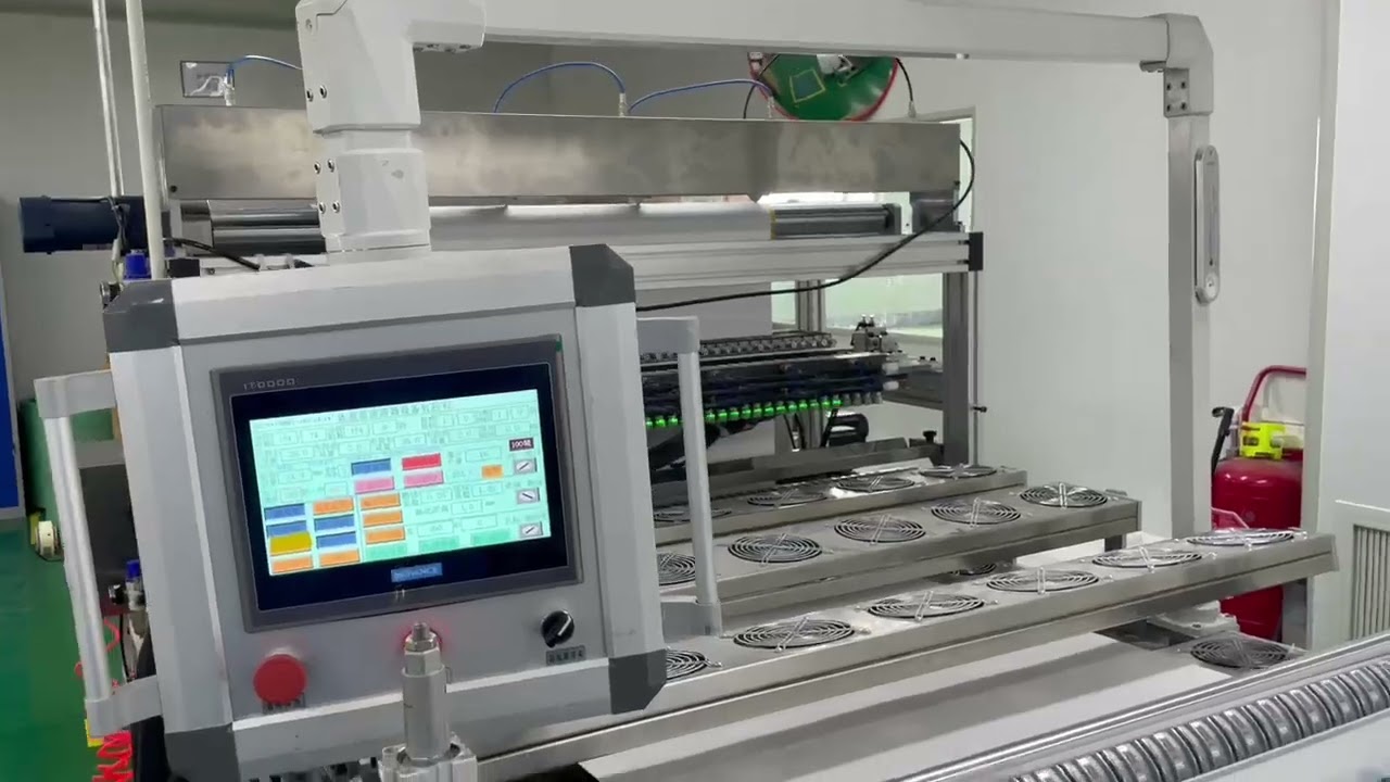 Fiber glass material pleating machine
