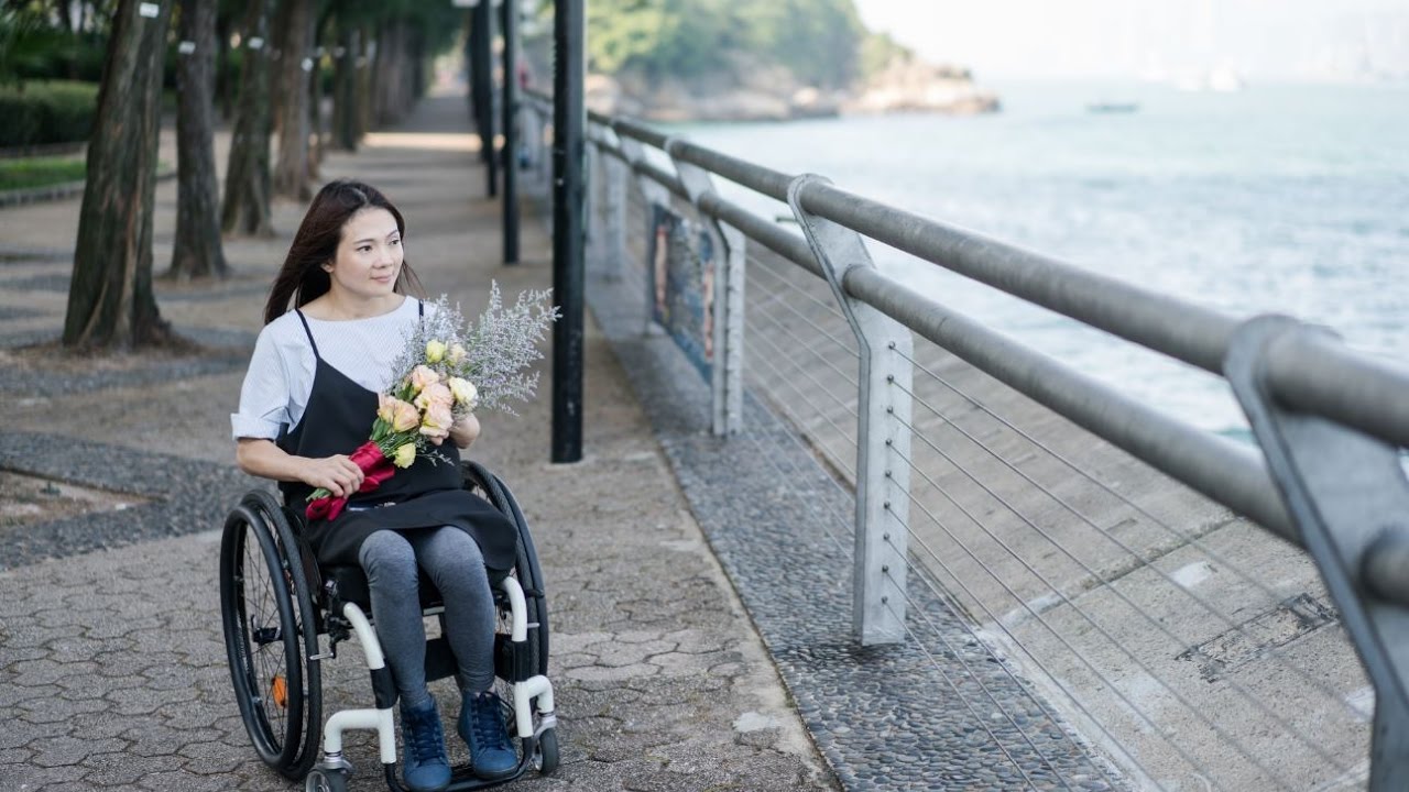 嚴楚碧：輪上小巨人  逆轉殘障人生