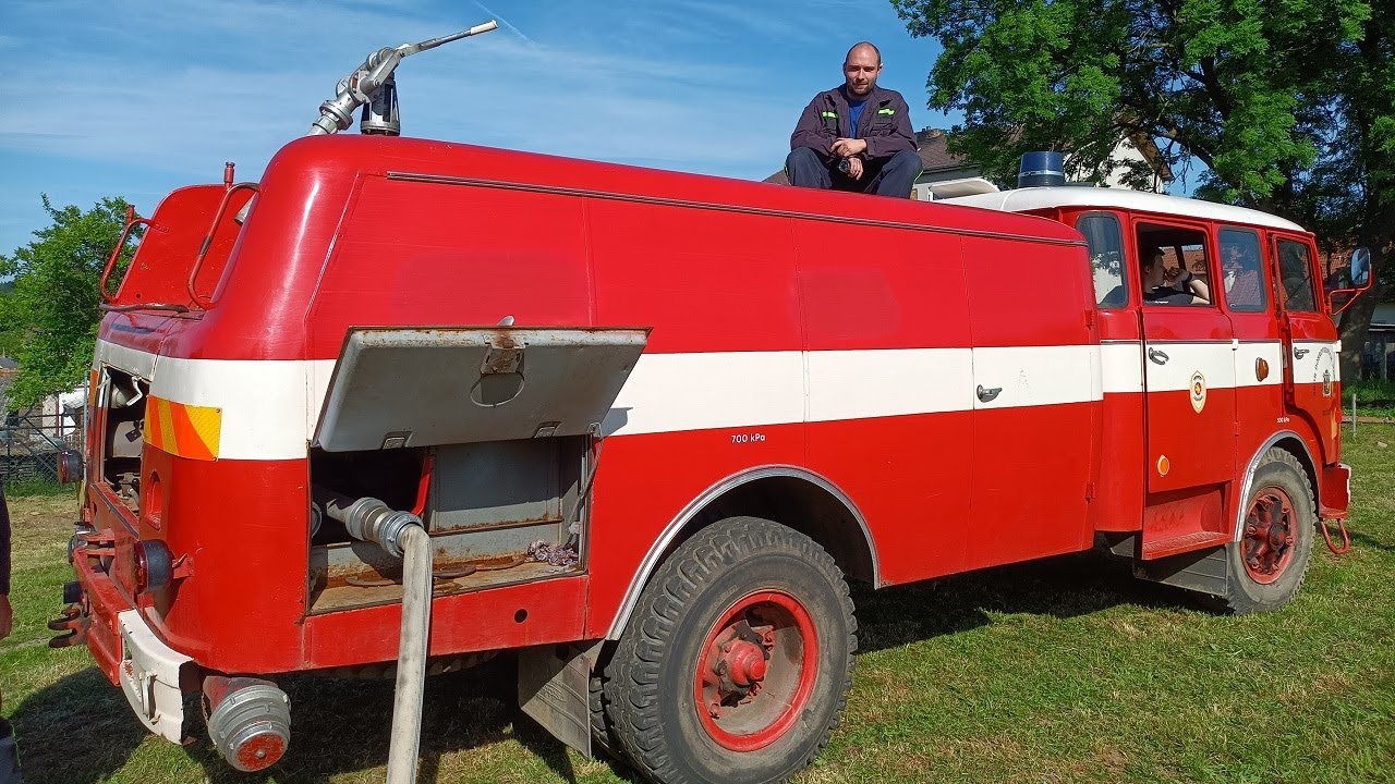 Hasičské Auto LIAZ CAS 25 - Škoda 706 RTHP