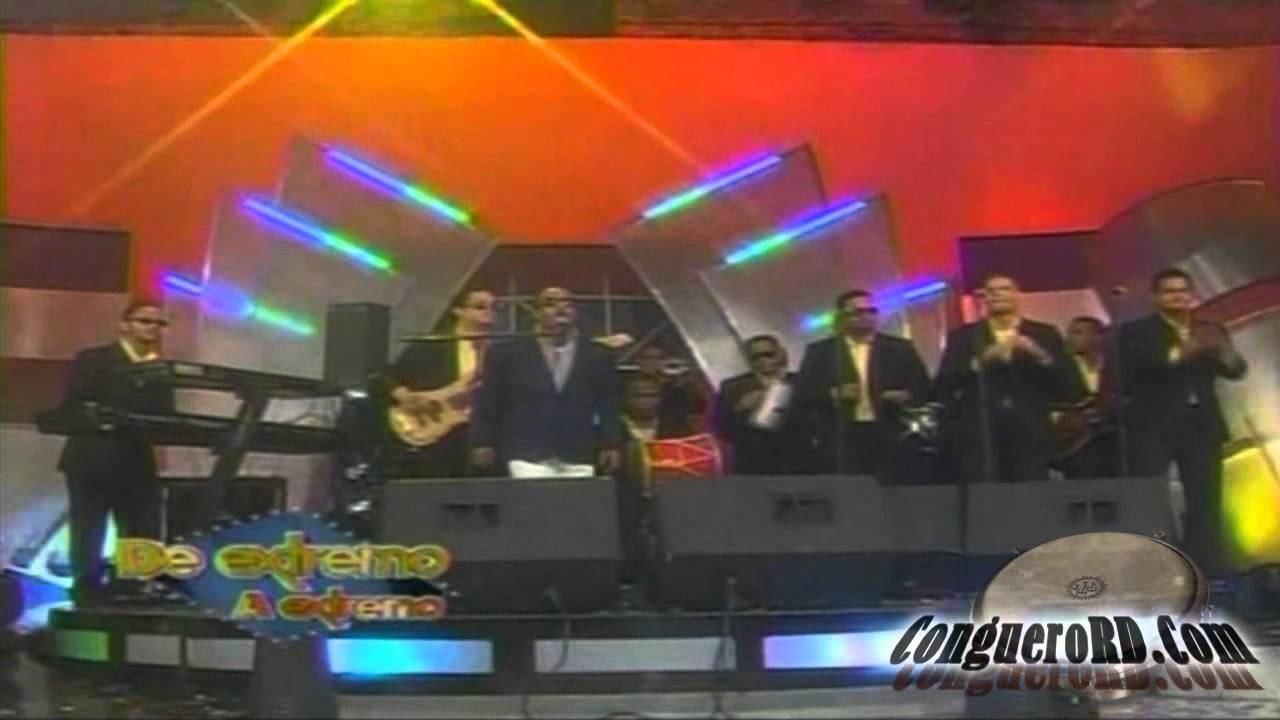 Hector Acosta (El Torito) - Merengue En Vivo (De Extremo A Extremo) July 22, 2011