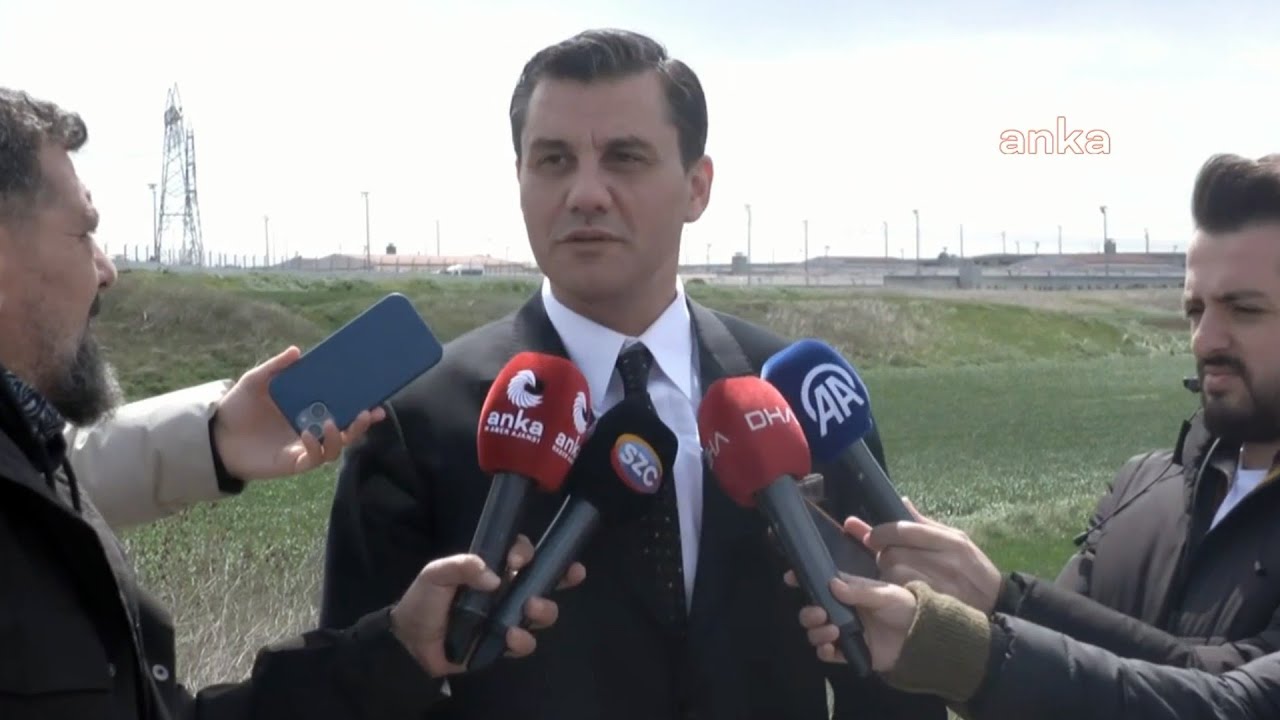 Manisa Büyükşehir Belediye Başkanı Ferdi Zeyrek, Silivri'de açıklama yaptı
