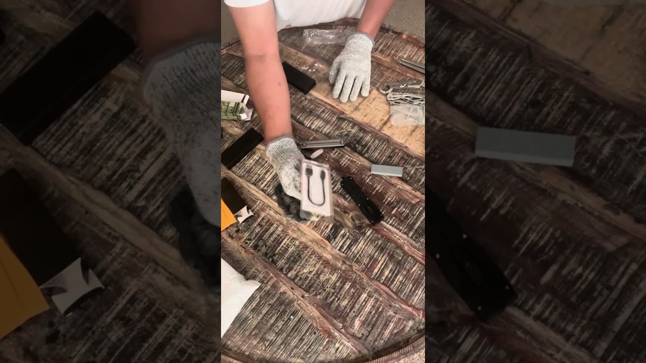 We ordered a Gel Shadow Mystery box!  Live boxing! #GelShadow #knifereview #blade 
