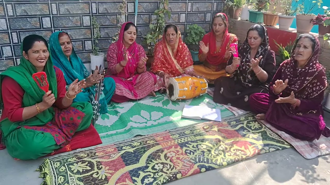 मां दी चुनरी रंगी है मां दा चोला रंगया  बहुत प्यारा भजन 