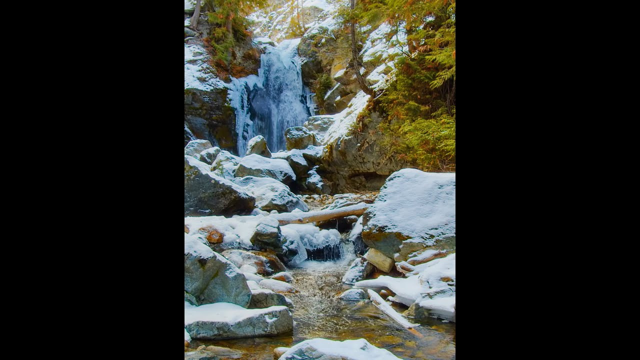 Winter Waterfall Ambience | Marysville Falls 4K Vertical Nature Sounds - Version for Tablets & iPads