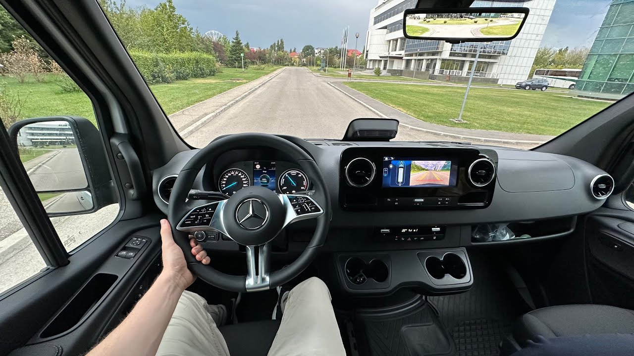 Test Drive cu Mercedes e-Sprinter Electric: Este Acesta Viitorul Livrărilor?