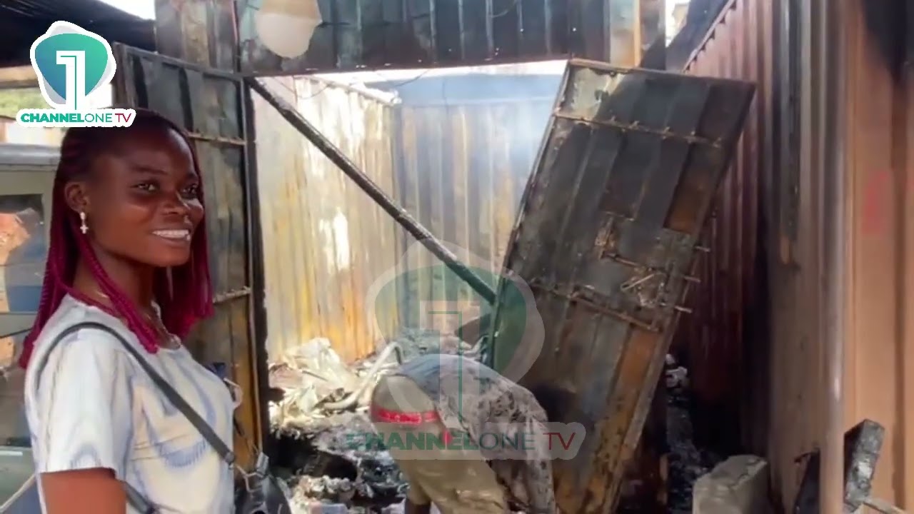 Срочное сообщение: Пожар уничтожил магазины на перекрестке Мадина-Ритц | ChannelOneNews