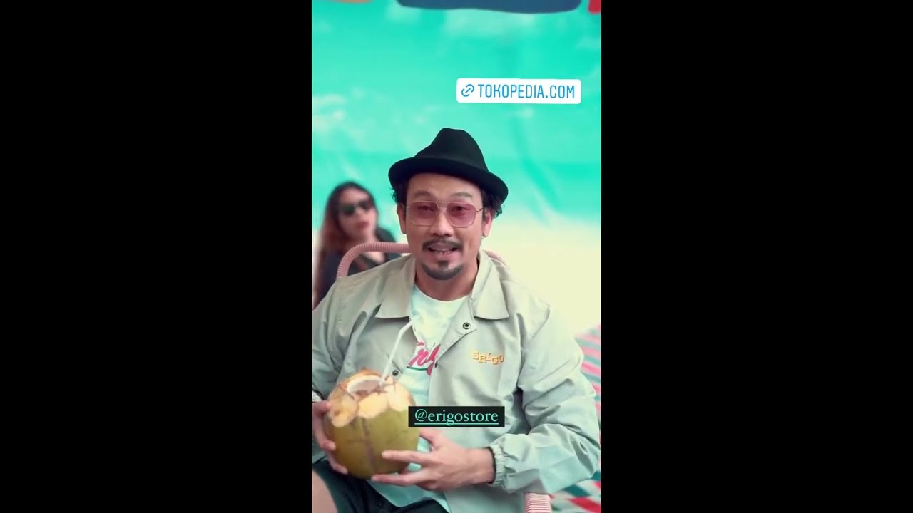 Denny Sumargo komedi buat jualan produk...Denny mecat asisten tapi asisten nya balik balik lagi..