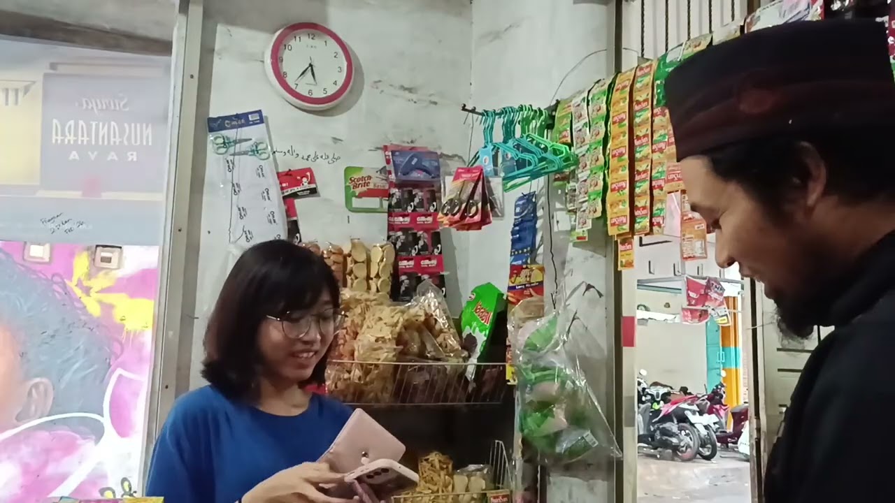 Tarik tunai😍😍 kok bisa ya disini 😄 disana sana gak bisa kok