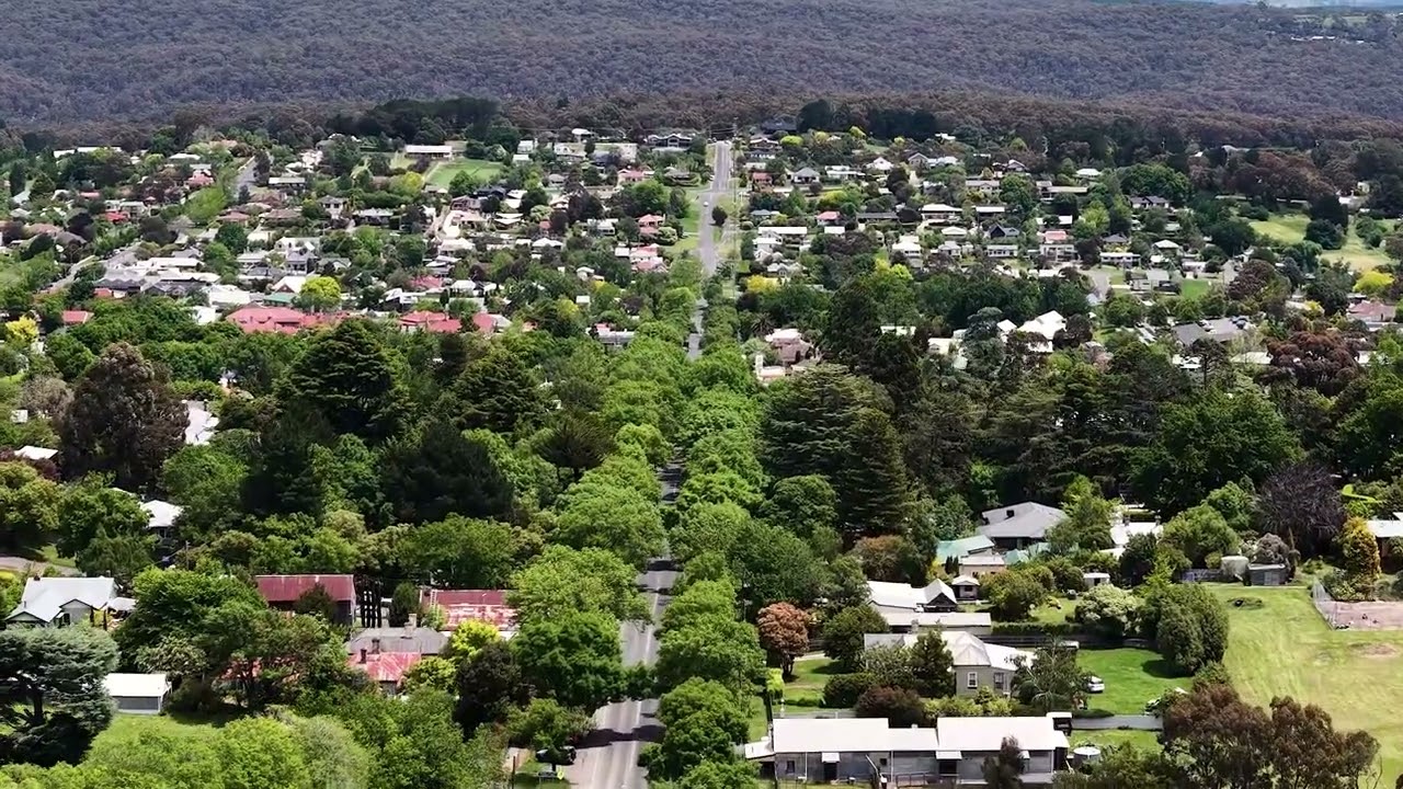 Experience the magic of Daylesford with a stay at Montacute Garden Pavilion