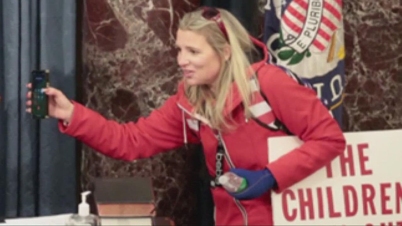 Former Cleveland teacher asks for mercy on eve of sentencing for role in Jan. 6 Capitol riot