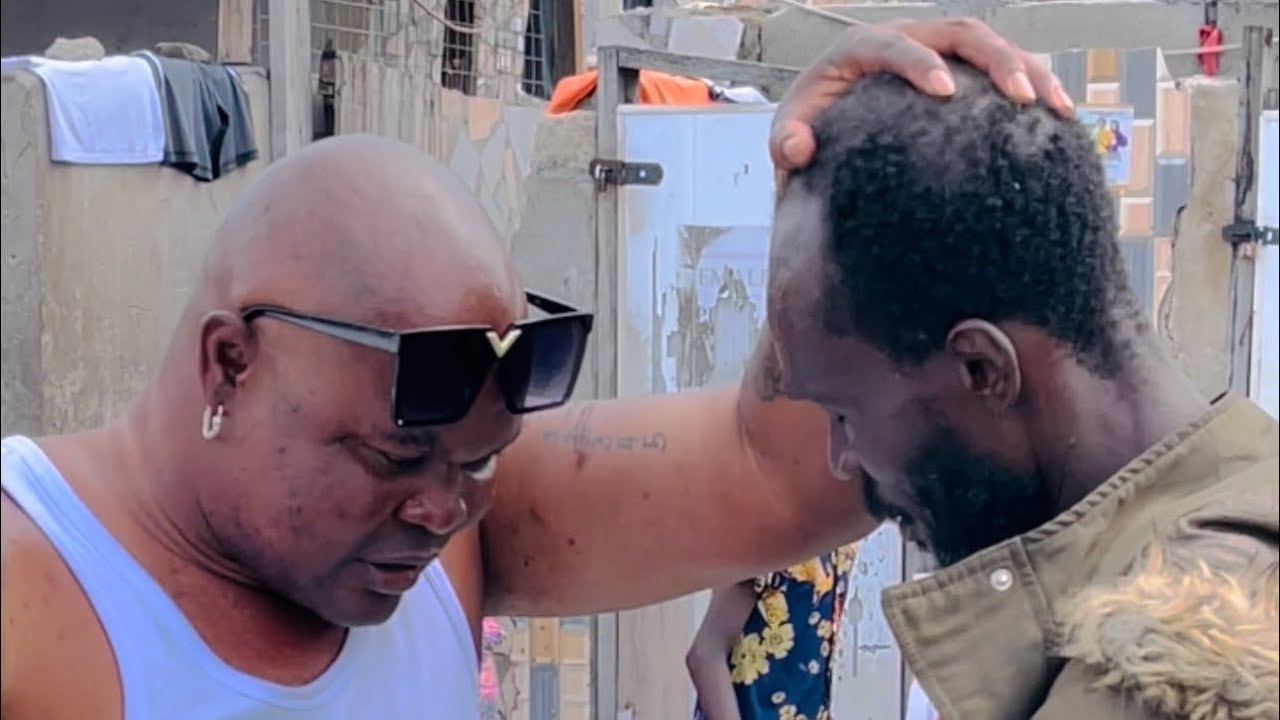 Bukom Banku finally prayed for his friend ( Yor Sane ) . #Newbasetv #trending #funny #viral