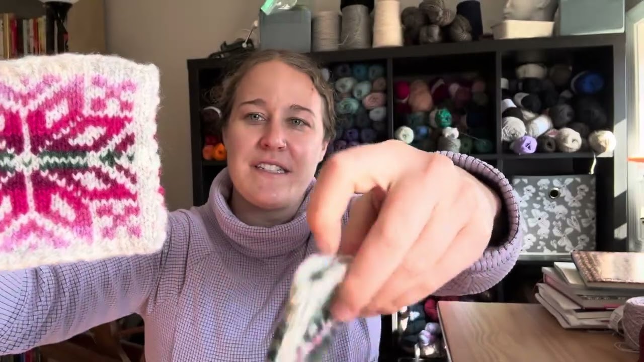 Вязание за маленьким столиком, выпуск 194: Новые чехлы для чашек!