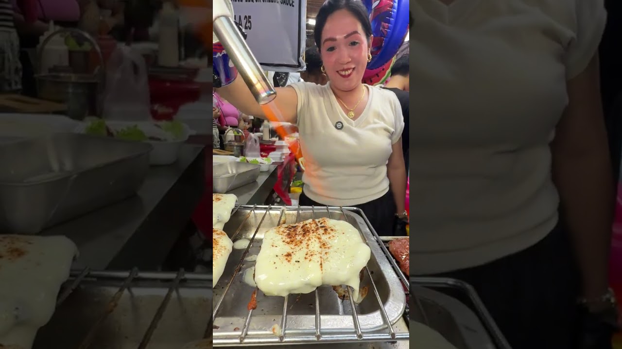 Triple Burger Patty na may Overload Cheese Sauce at Mozzarella sa Carriedo Quiapo