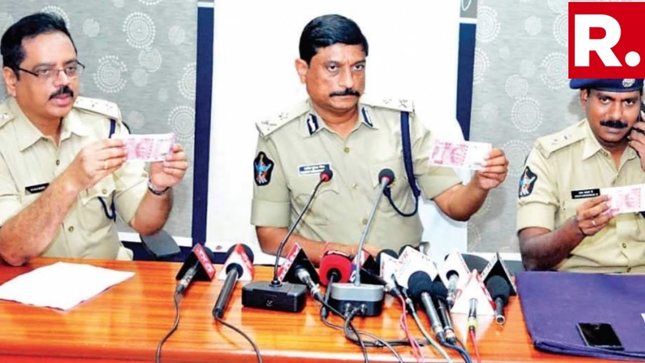Police Busts Fake Currency Racket-Operating Gang In Vishakhapatnam