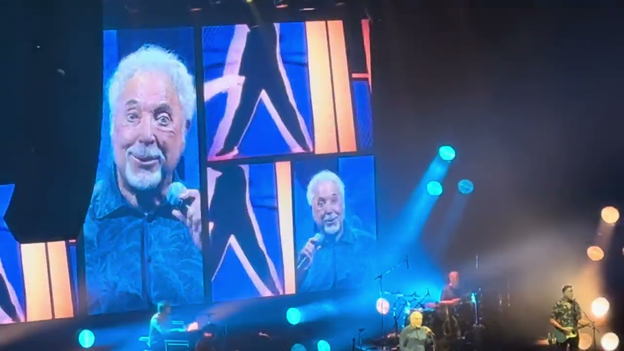 Tom Jones - September 15 2024, Hard Rock Atlantic City.  “If I Only Knew/Kiss”.