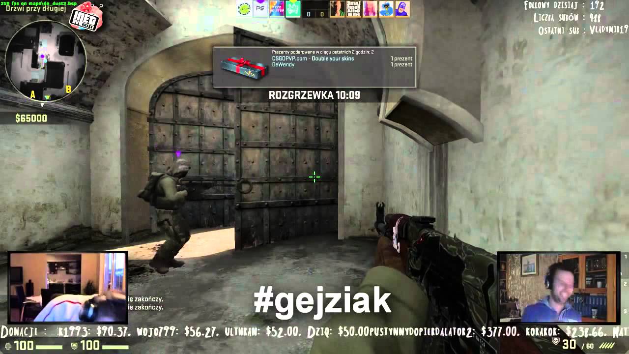 Pojedynek: Kiciusia - vs - Dejziak