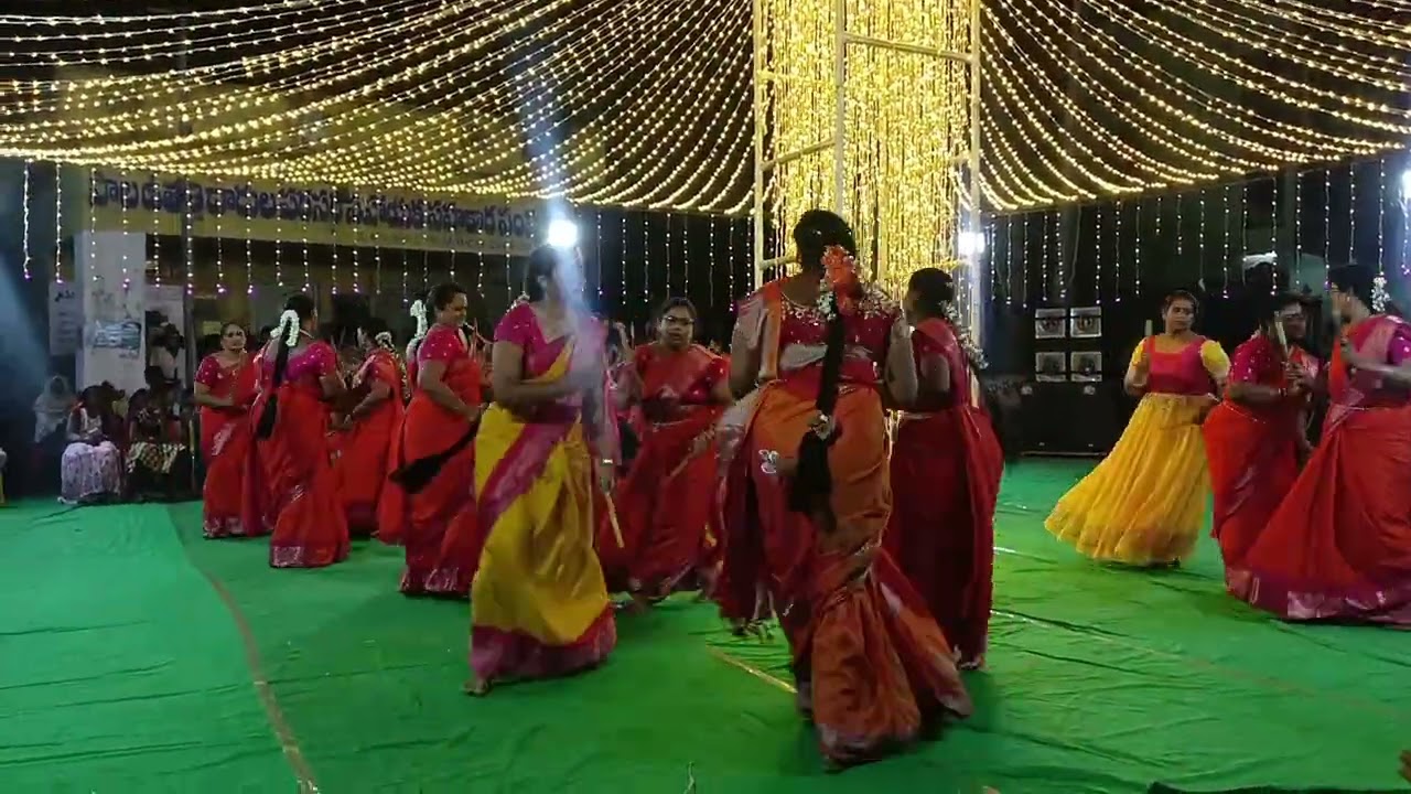Kolatam edumudi