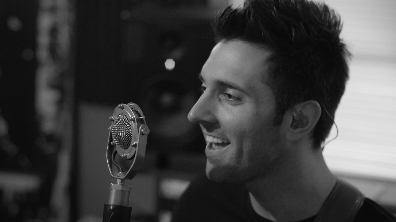 Lion and the Lamb - Leeland (Acoustic Cover) - Greg Sykes