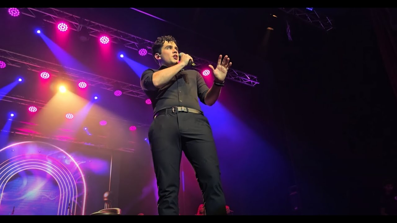 Nico Ruíz ~Show de Navidad~ - Quién Será - Teatro Oriente - Santiago, Chile - 2024