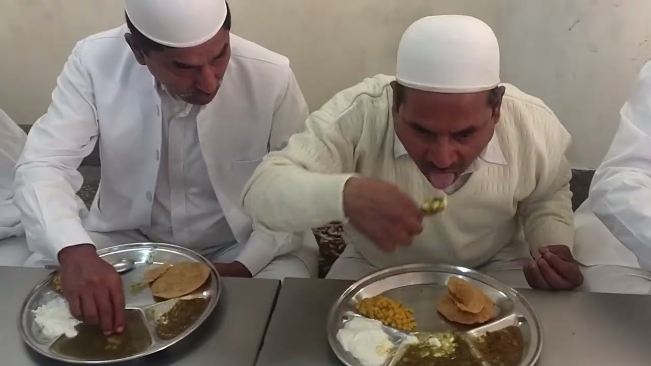Nojawan chowki me hua furman ka kaam