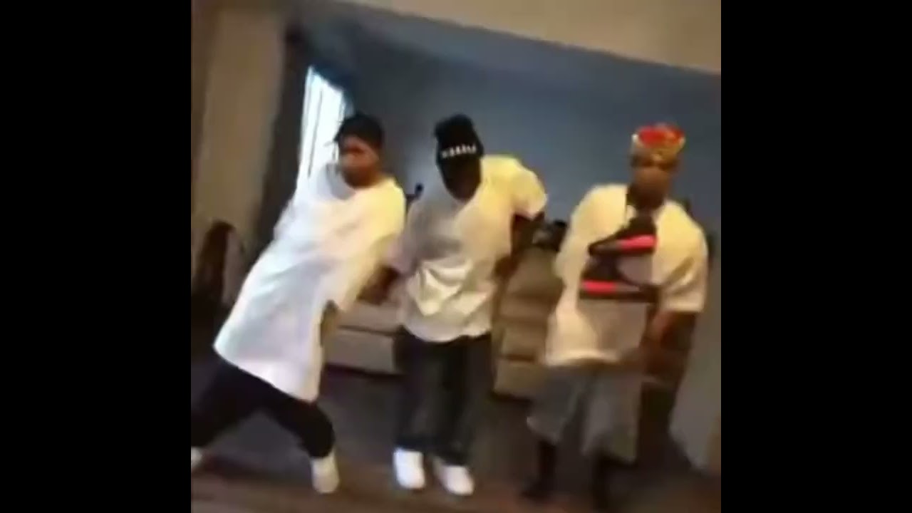 Revived plague doctor theme be like: