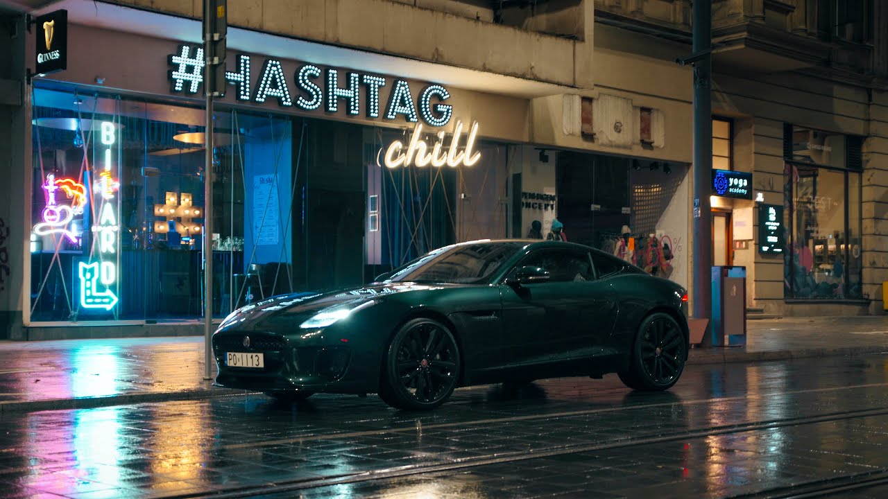 JAGUAR F-TYPE IN RAIN RUSH  [4K]