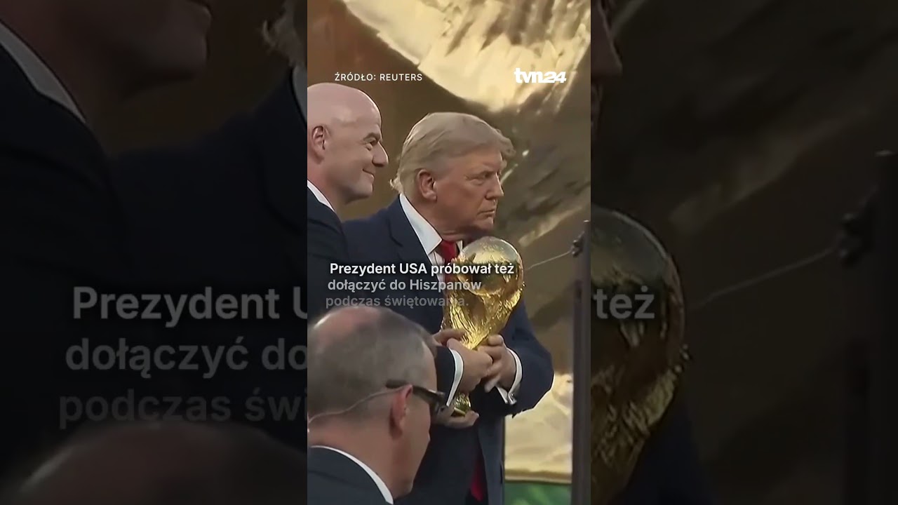 Trump chciał świętować z Hiszpanami #tvn24