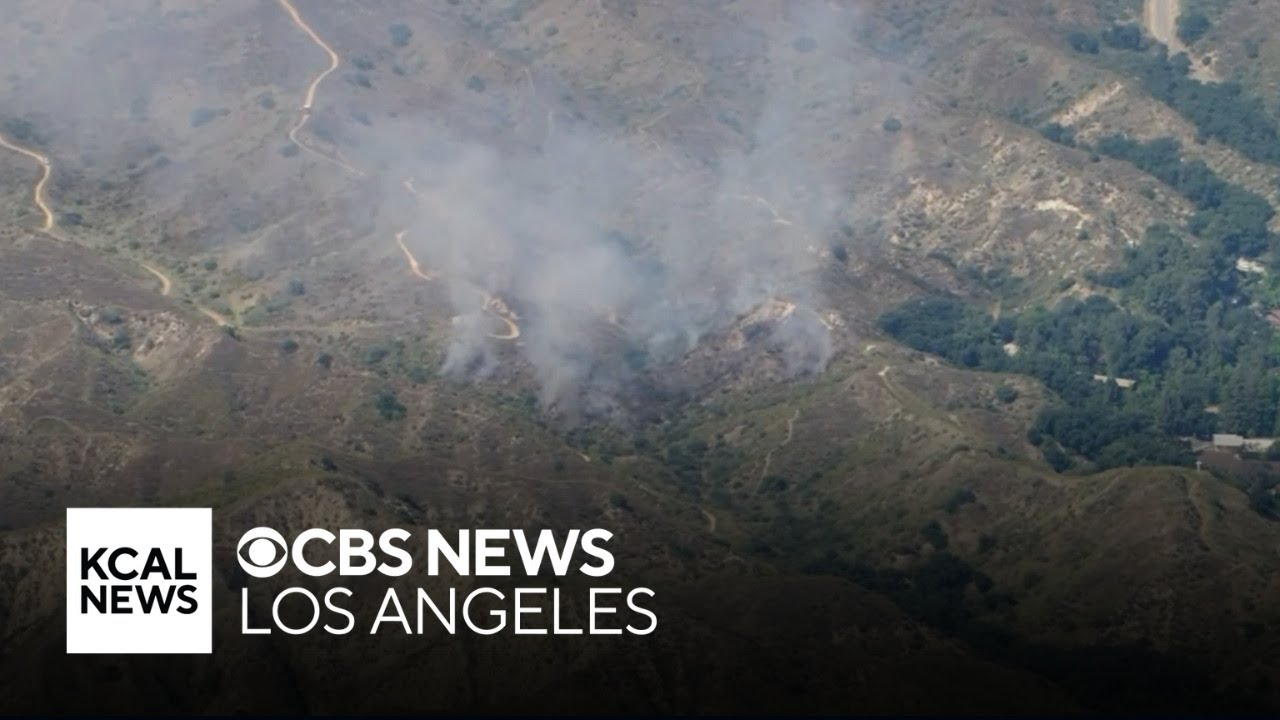 Firefighters battle brushfire in Kagel Canyon