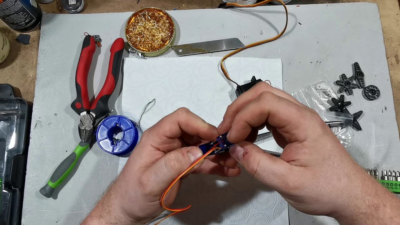 Napęd rozjazdu z serwa cz. 1