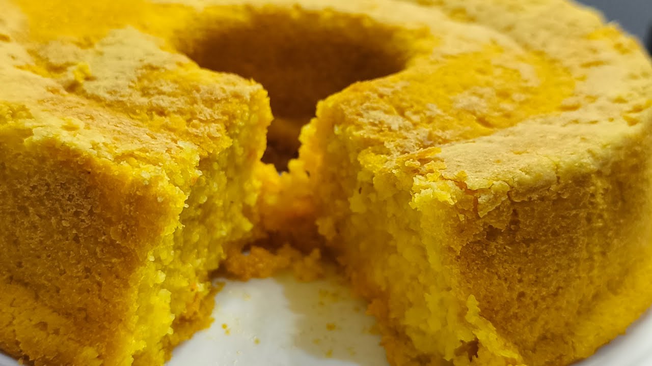 Bolo de Flocão de milho com cenoura super macio