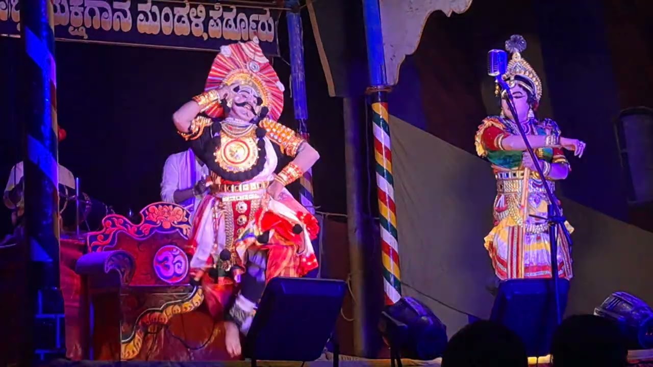 ಹಿಲ್ಲೂರರ,ಕಂಡನು ಕಂಸ ಕಂಡನು ಪದ್ಯಕ್ಕೆ-ಕಡಬಾಳರ ದಿಗ್ವಿಜಯದ ಕಂಸ, ಶಿರಸಿ ಜಾತ್ರೆಯಲ್ಲಿ.