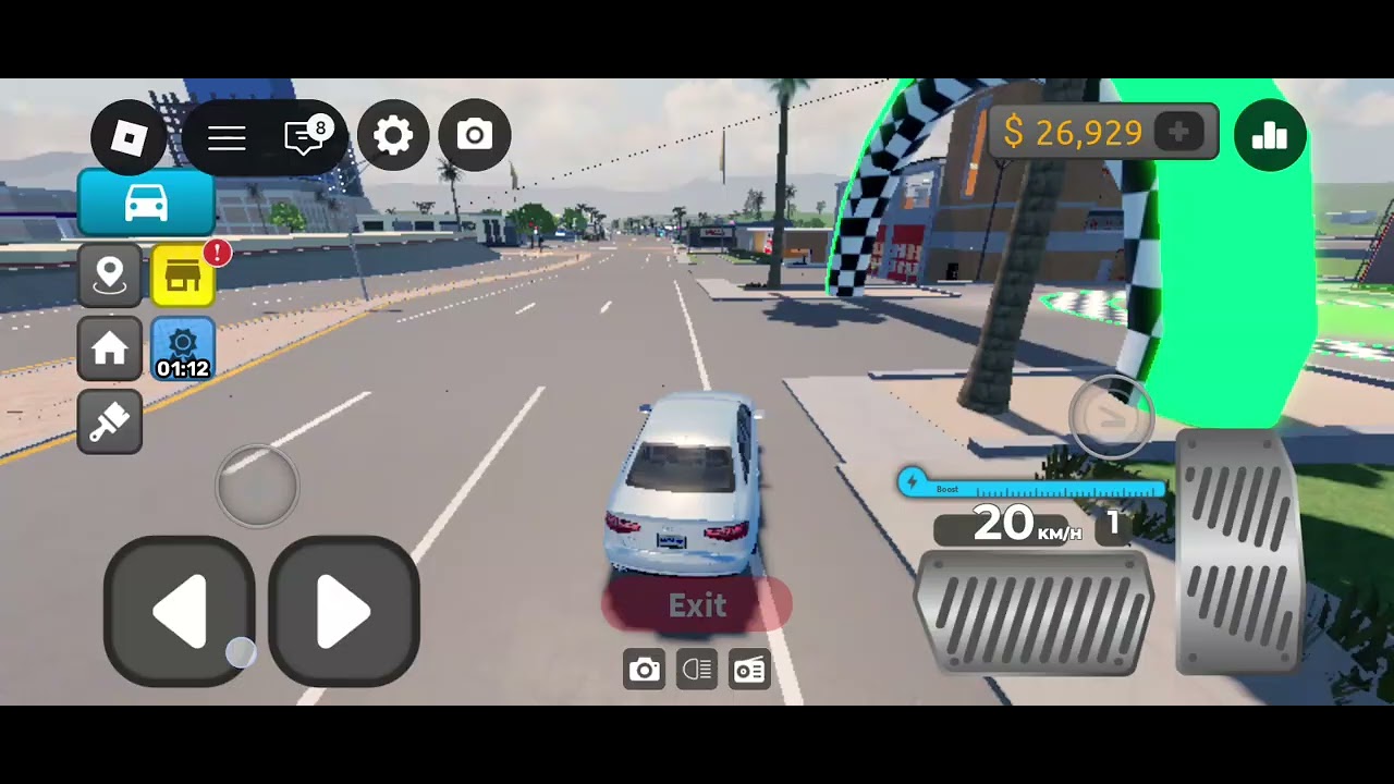 Driving umpire in the Roblox game 🎮 🚘🌍