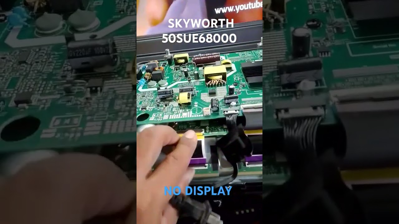 SKYWORTH 50SUE6800 no display