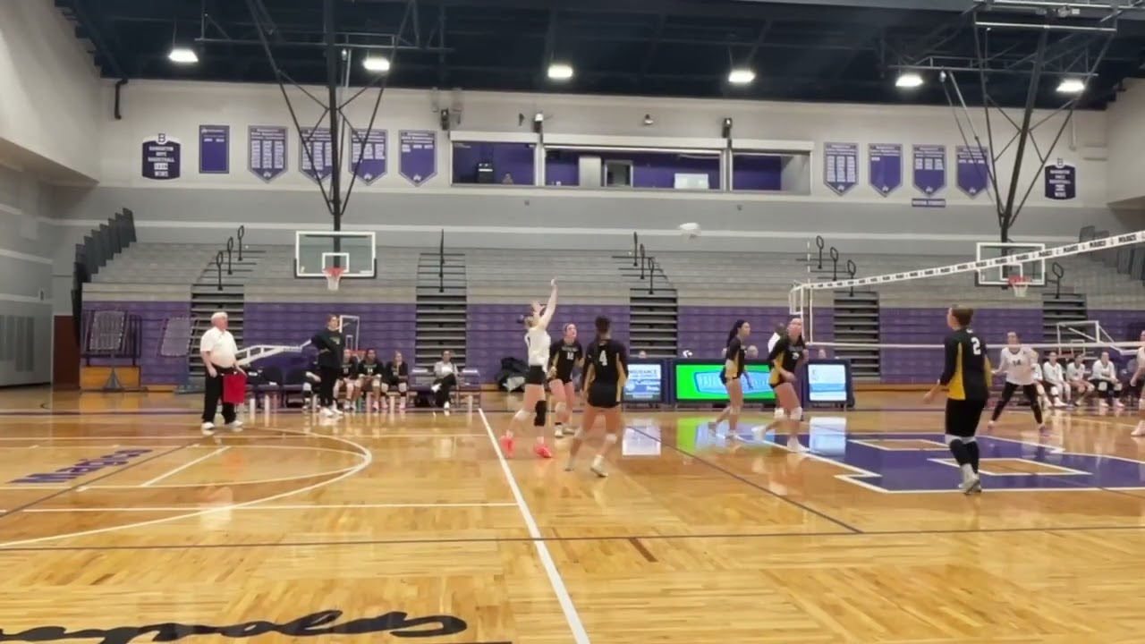 Zoey Green (2027) volleyball Libero #1 - Cuyahoga Falls High School at Barberton 9/18 2025