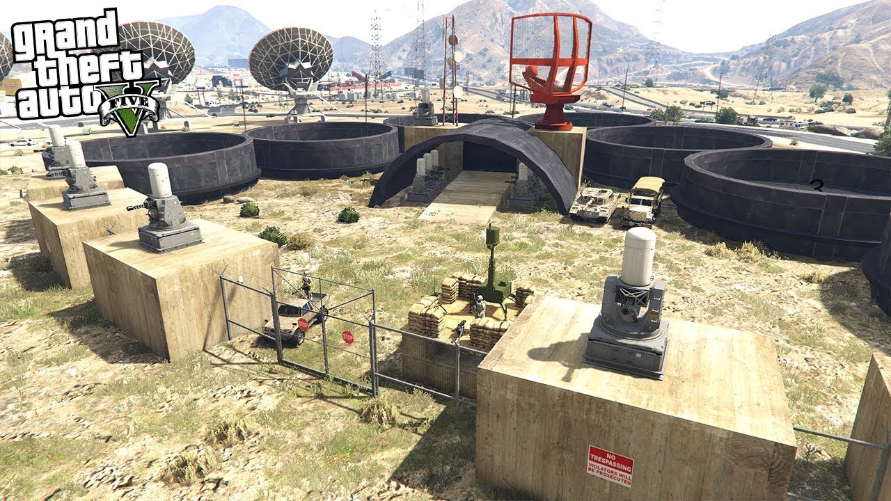What Happens If You Sneak In AREA 51 in GTA 5? (What's Inside)