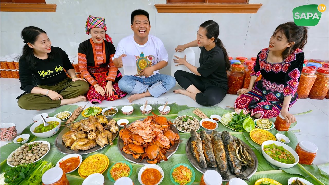 SAPA TV ĂN TẾT TƯNG BỪNG Ở NHÀ ÁNH KUA CÙNG ÁI MÍ BẾP TRÊN BẢN PHẠM DŨNG