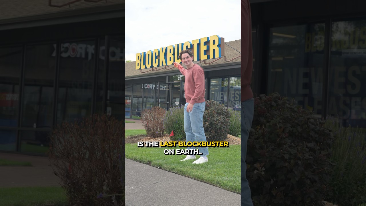 I Visited the Last Blockbuster On Earth 🍿