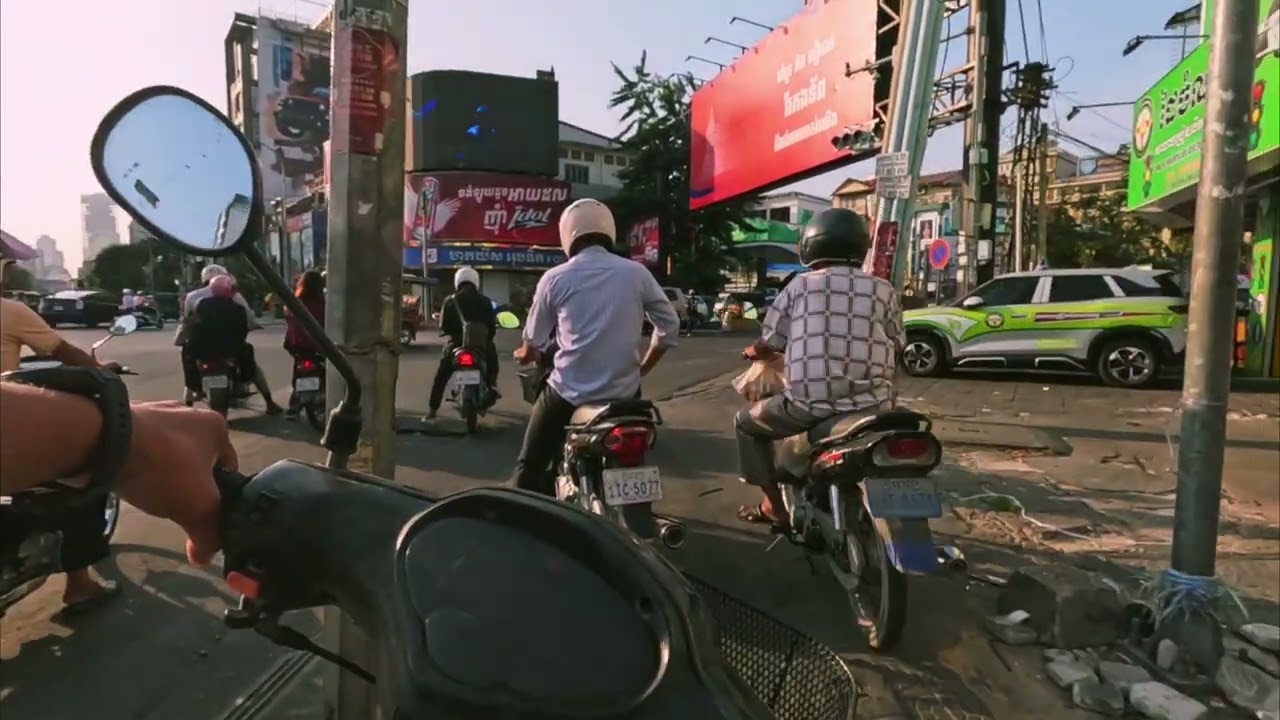 ជិះម៉ូតូទៅធ្វើការ/EP 107