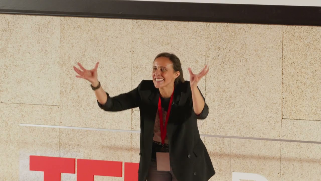 Viver de verdade   | Isadora Lum | TEDxBraga