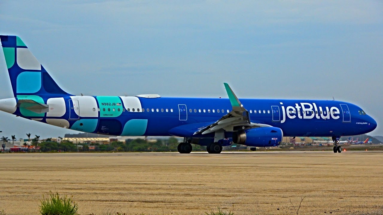 AMAZING! Plane Spotting at Aruba Oranjestad Int'l Airport, AUA | 24/06/23