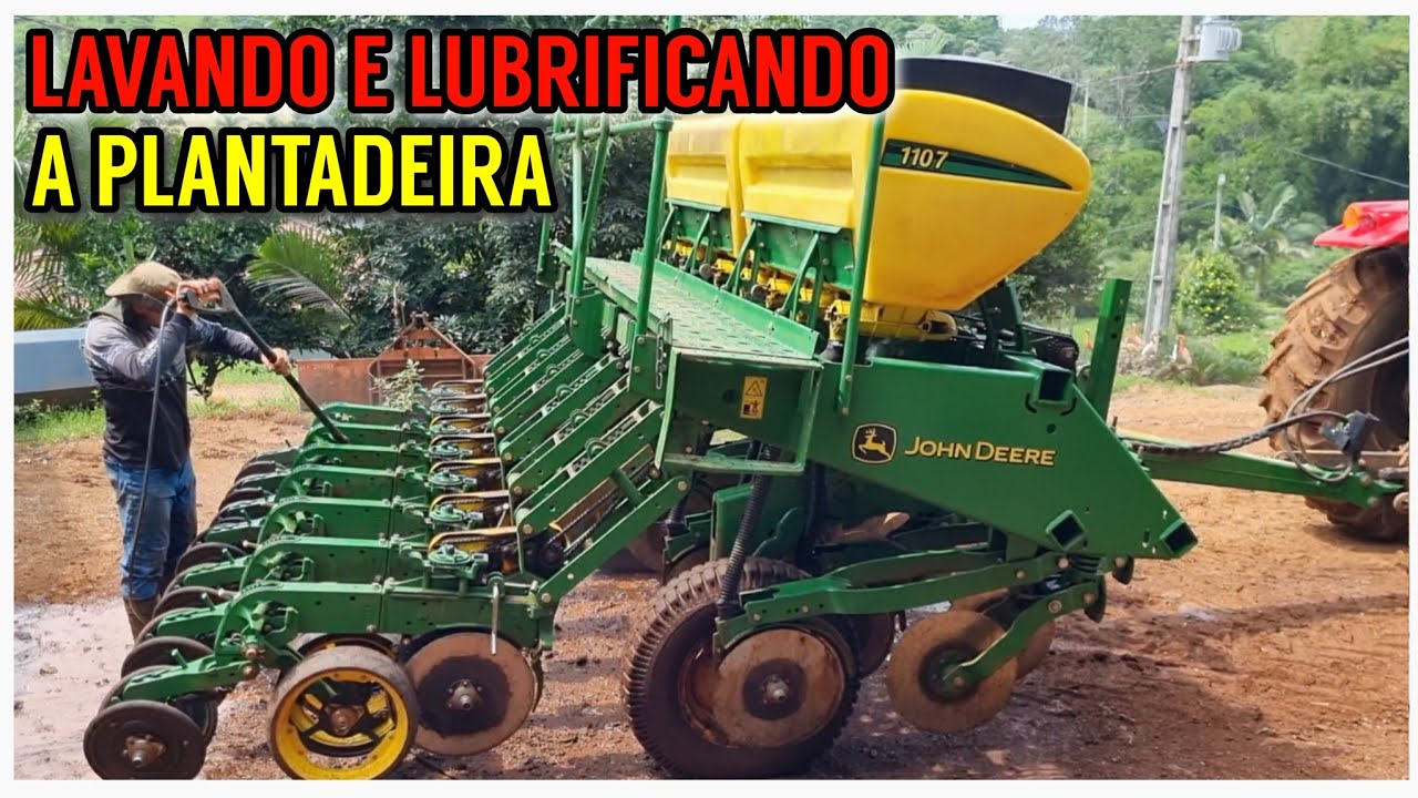 Lavando e lubrificando a Plantadeira depois do plantio ( John Deere 1107)