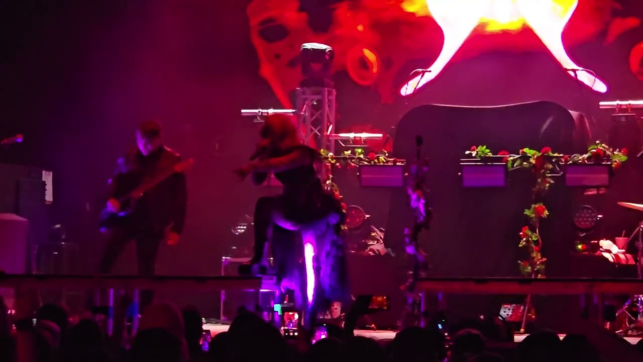 Mothica - Can You Feel My Heart (BMTH cover) - Columbus, OH - 2/27/26