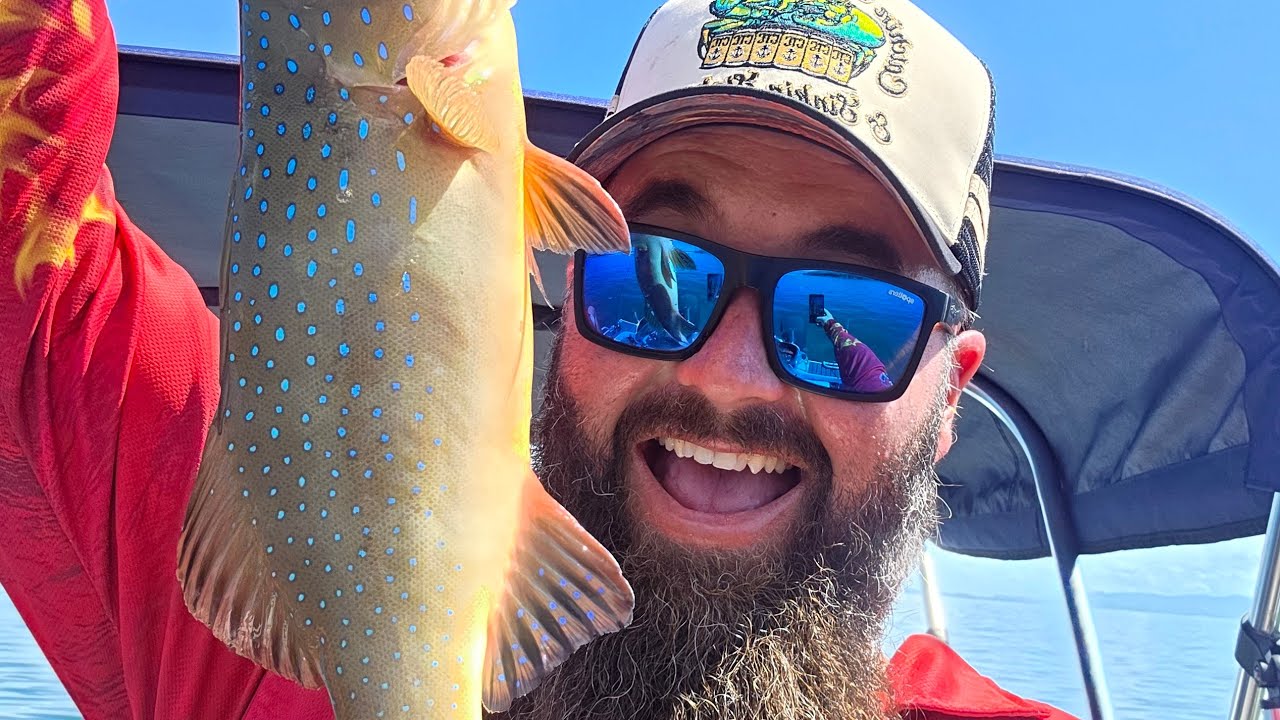 Fishing On An Island for Coral Trout #fishing #coraltrout #skidpig 