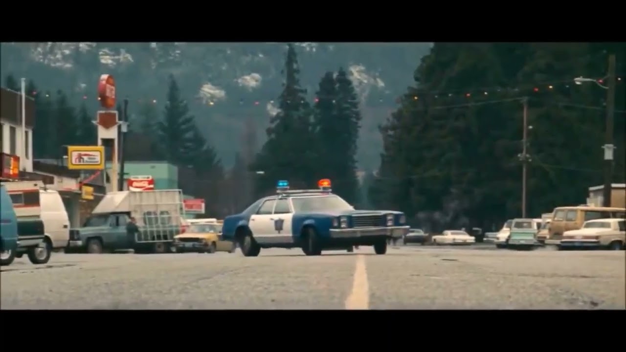 First Blood film(chase scene)-Sheriff Teasle's Ford LTD chasing Rambo riding a Yamaha XT250 #shorts