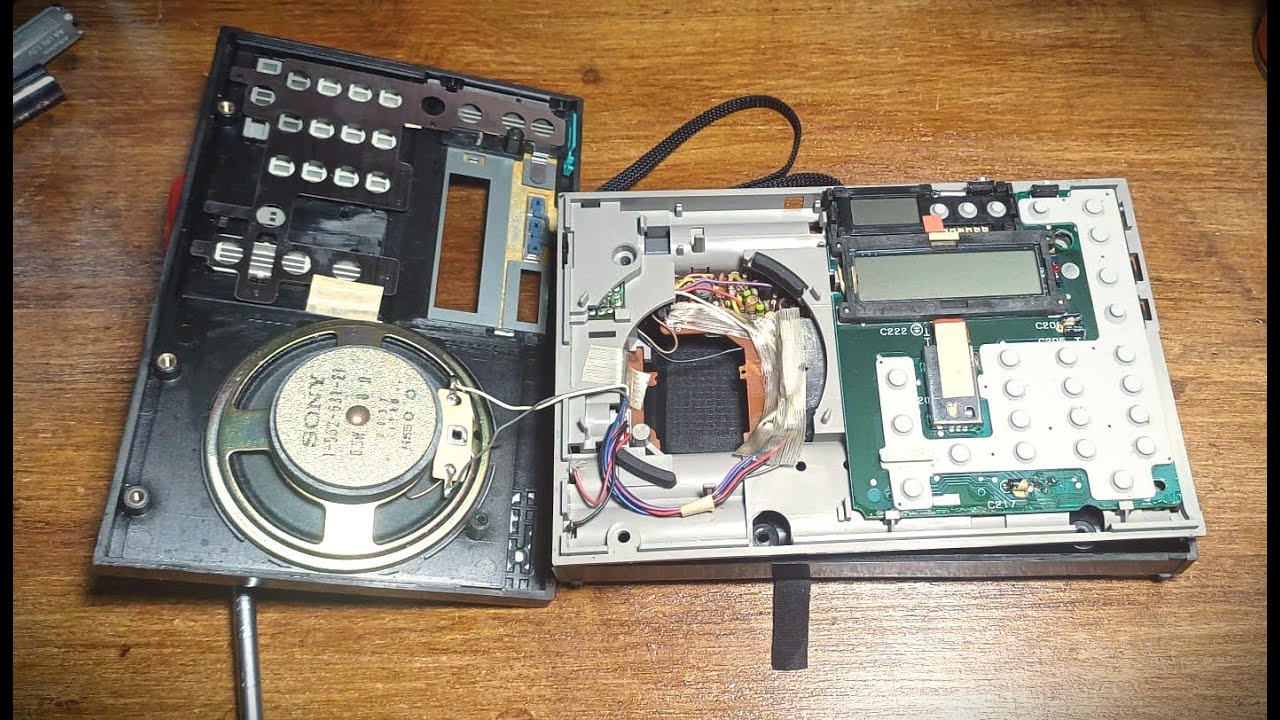SONY ICF 7600D İNSIDE VİEW